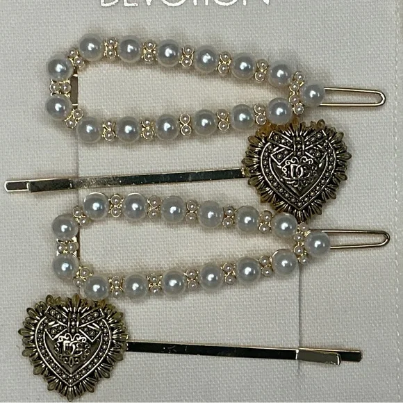 Dolce & Gabbana Devotion Pearl Heart Hair Clip Set w/ Dust Bag display picture 2